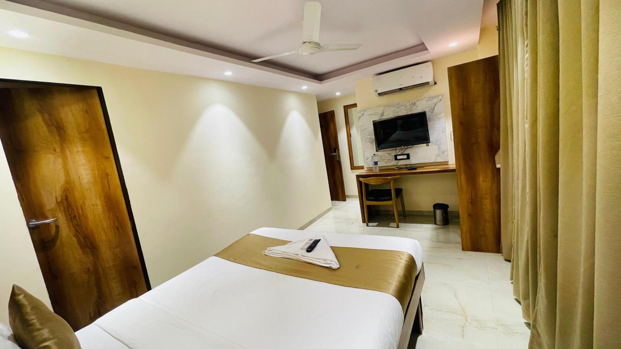 Hotel Arma Residency Мумбаї Екстер'єр фото