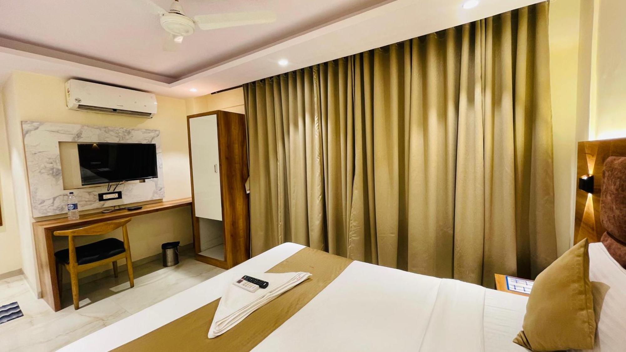 Hotel Arma Residency Мумбаї Екстер'єр фото