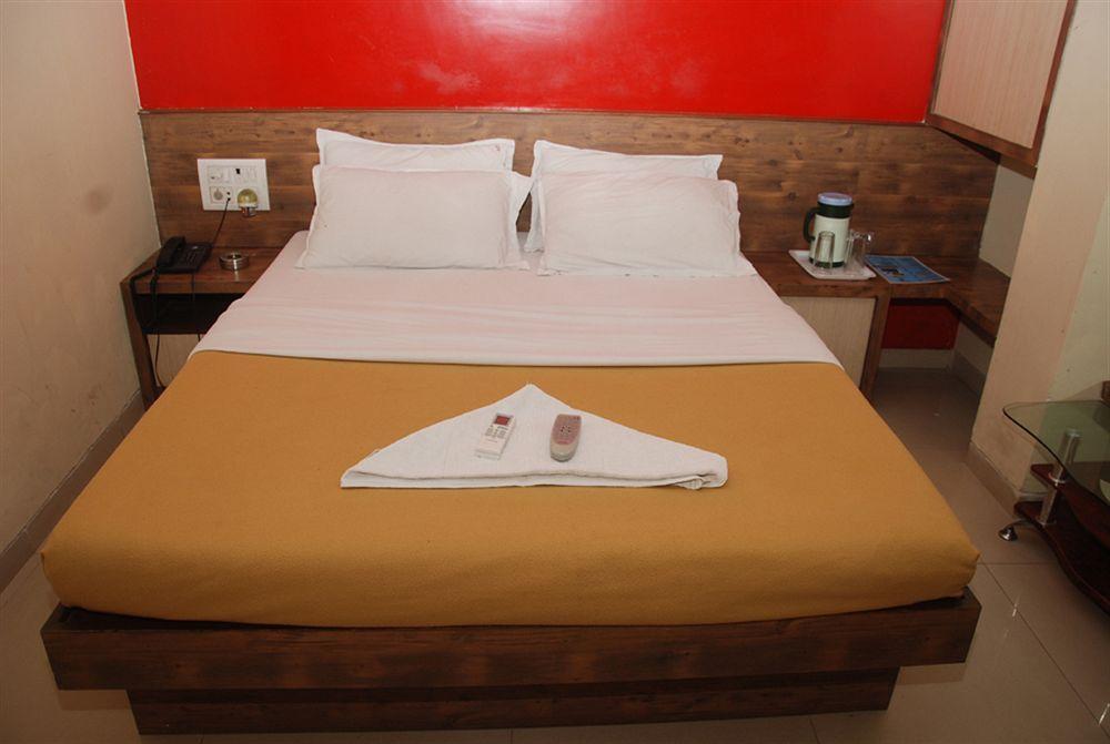 Hotel Arma Residency Мумбаї Екстер'єр фото